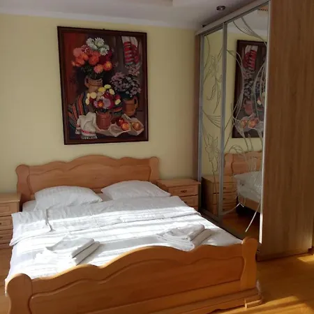 Kır Evi Zatishna Khata *